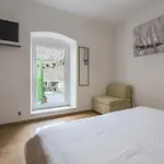Carrara * Сплит