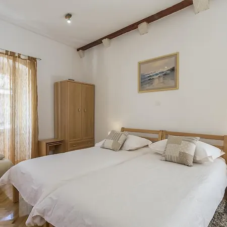 Carrara Апартаменты *